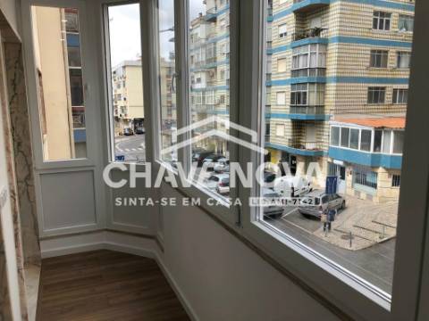 Apartamento T2+1 Venda em Massamá e Monte Abraão,Sintra