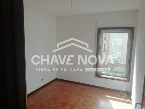 Apartamento T3 Venda em Cidade da Maia,Maia
