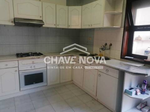 Andar Moradia T2 Venda em Rio Tinto,Gondomar