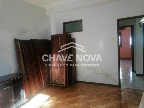 Andar Moradia T2 Venda em Rio Tinto,Gondomar