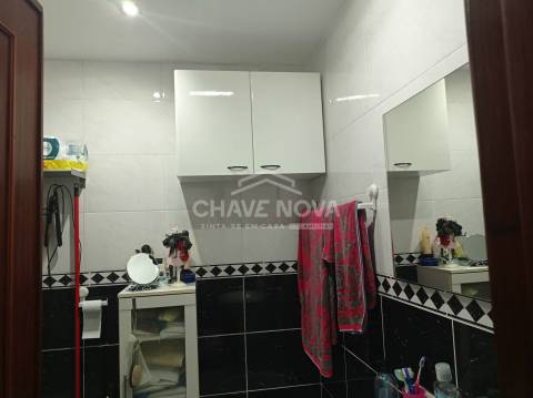 Andar Moradia T2 Venda em Gondomar (São Cosme), Valbom e Jovim,Gondomar