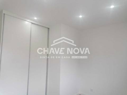 Andar Moradia T2+1 Venda em Ermesinde,Valongo