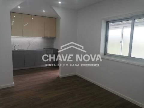 Andar Moradia T2+1 Venda em Ermesinde,Valongo