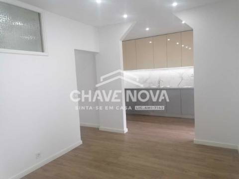 Andar Moradia T2+1 Venda em Ermesinde,Valongo