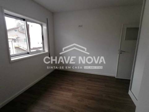 Andar Moradia T2+1 Venda em Ermesinde,Valongo