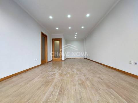 Apartamento T2 Venda em Póvoa de Varzim, Beiriz e Argivai,Póvoa de Varzim