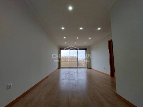 Apartamento T2 Venda em Póvoa de Varzim, Beiriz e Argivai,Póvoa de Varzim