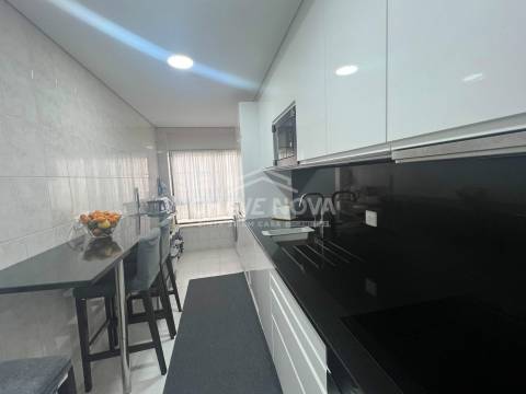 Apartamento T2+1 Venda em São Mamede de Infesta e Senhora da Hora,Matosinhos