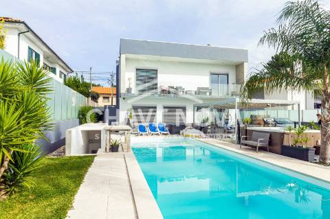 Moradia Isolada T4 Venda em Oliveira de Azeméis, Santiago de Riba-Ul, Ul, Macinhata da Seixa e Madail,Oliveira de Azeméis