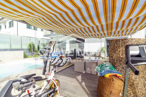 Moradia Isolada T4 Venda em Oliveira de Azeméis, Santiago de Riba-Ul, Ul, Macinhata da Seixa e Madail,Oliveira de Azeméis