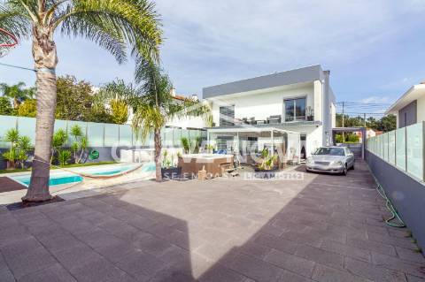 Moradia Isolada T4 Venda em Oliveira de Azeméis, Santiago de Riba-Ul, Ul, Macinhata da Seixa e Madail,Oliveira de Azeméis