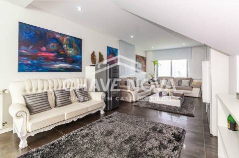 Moradia Isolada T4 Venda em Oliveira de Azeméis, Santiago de Riba-Ul, Ul, Macinhata da Seixa e Madail,Oliveira de Azeméis