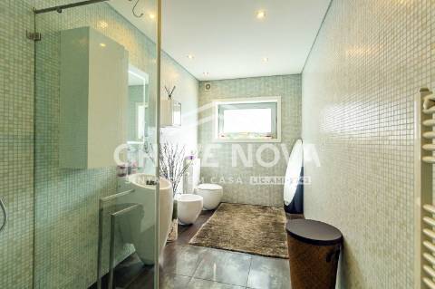 Moradia Isolada T4 Venda em Oliveira de Azeméis, Santiago de Riba-Ul, Ul, Macinhata da Seixa e Madail,Oliveira de Azeméis