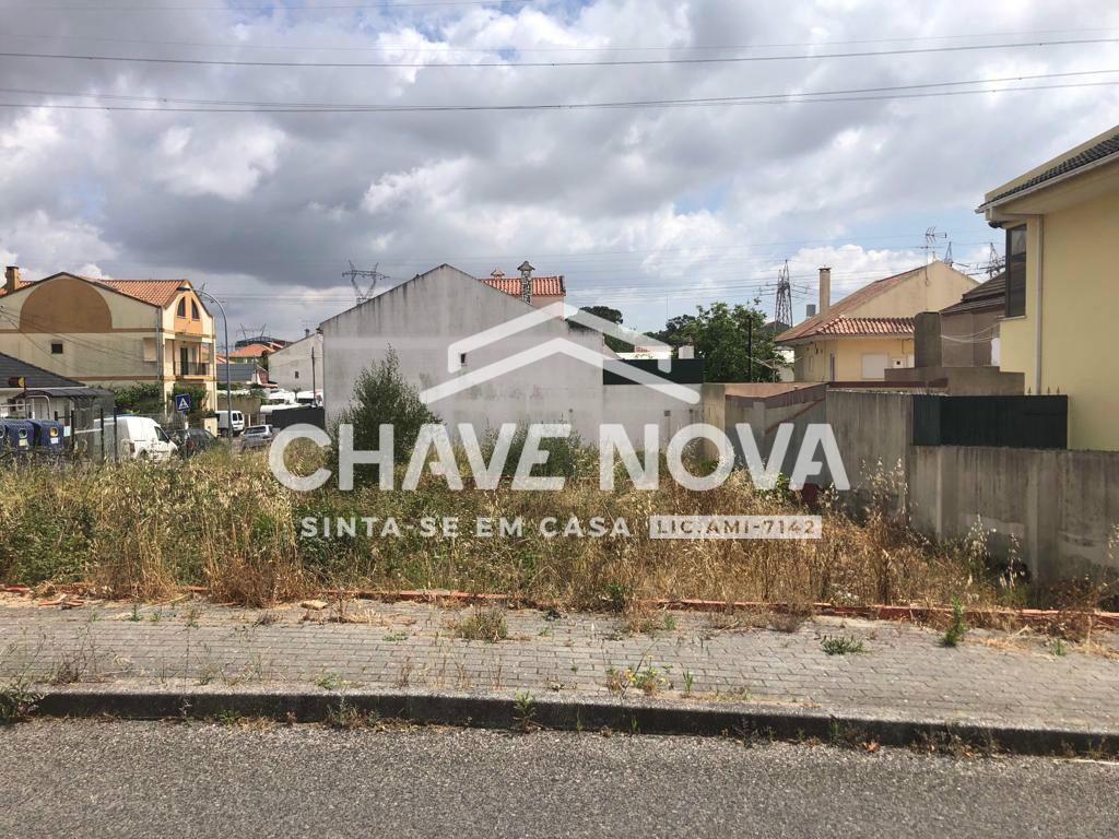 Lote de Terreno  Compra em Mina de Água,Amadora