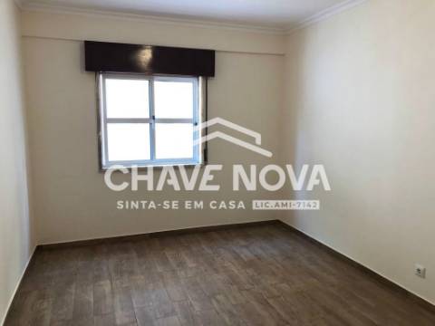 Apartamento T2 Venda em Algueirão-Mem Martins,Sintra