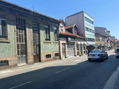 Armazém T0 Venda em Rio Tinto,Gondomar