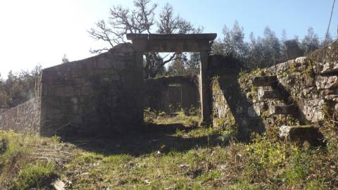 Moradia para Restaurar T0 Venda em Riba de Âncora,Caminha