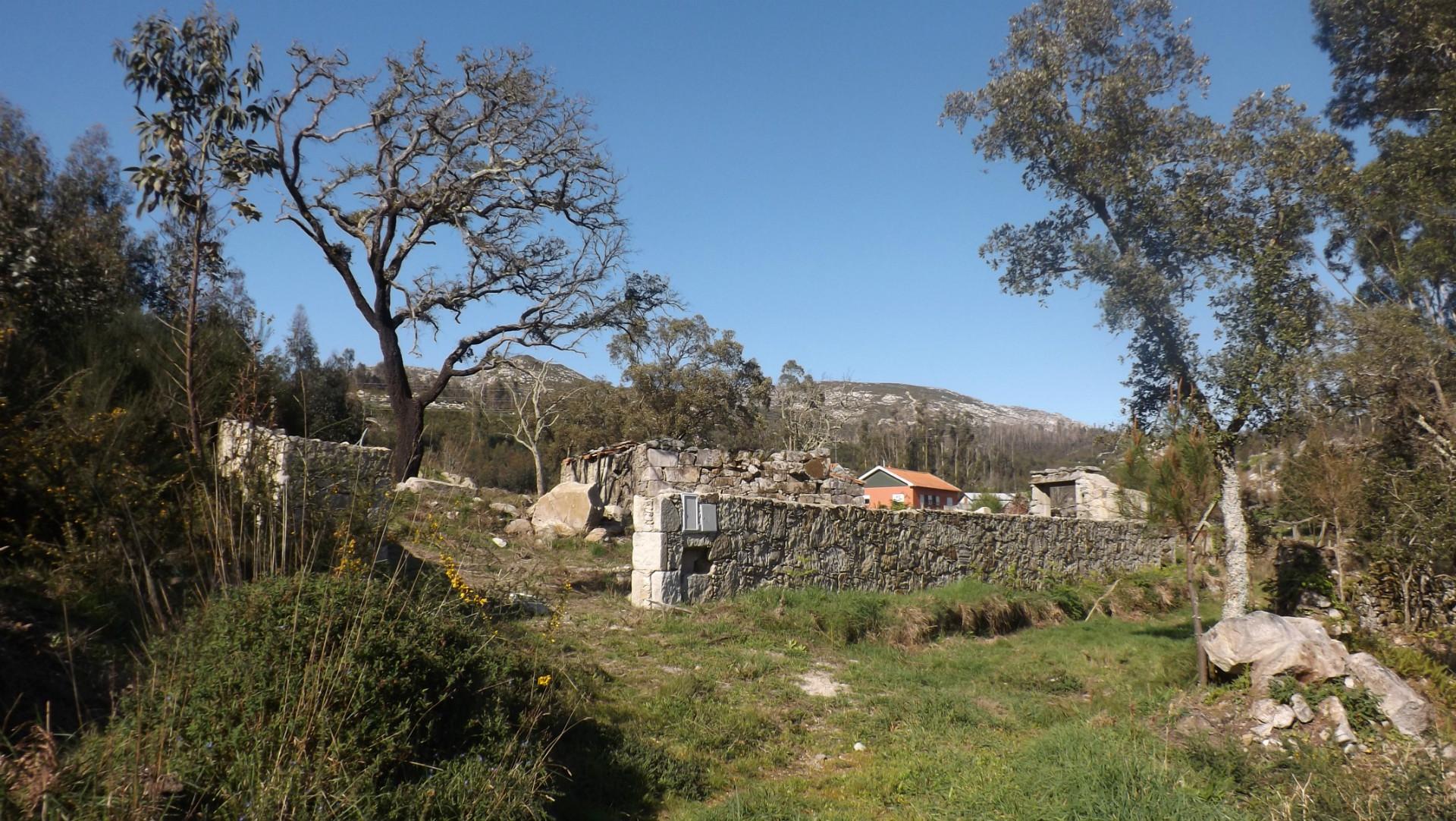 Moradia para Restaurar T0 Venda em Riba de Âncora,Caminha