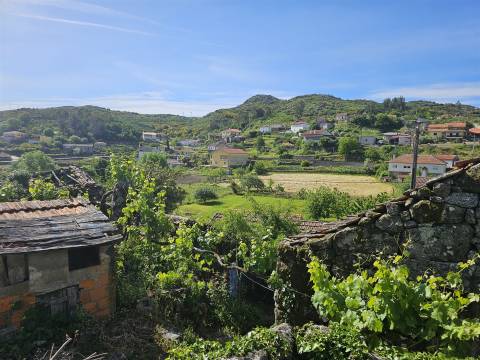Moradia T2 Venda em Cambra e Carvalhal de Vermilhas,Vouzela