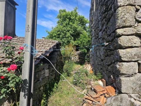 Moradia T2 Venda em Cambra e Carvalhal de Vermilhas,Vouzela