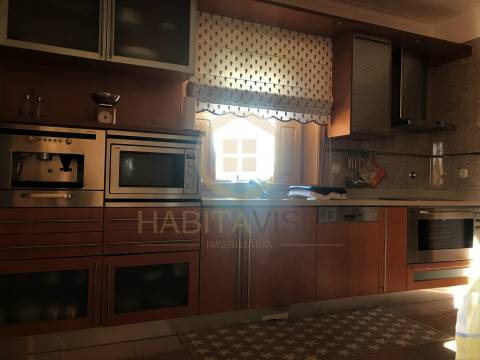 Moradia T5 Venda em Viseu,Viseu