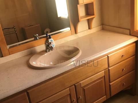 Moradia T5 Venda em Viseu,Viseu