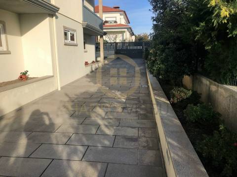 Moradia T5 Venda em Viseu,Viseu