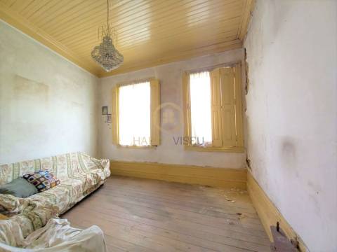 Moradia T5 Venda em Viseu,Viseu