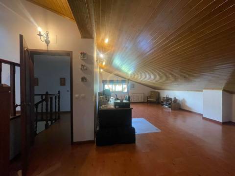 Moradia Isolada V6 para venda no Sátão, a 25min de Viseu